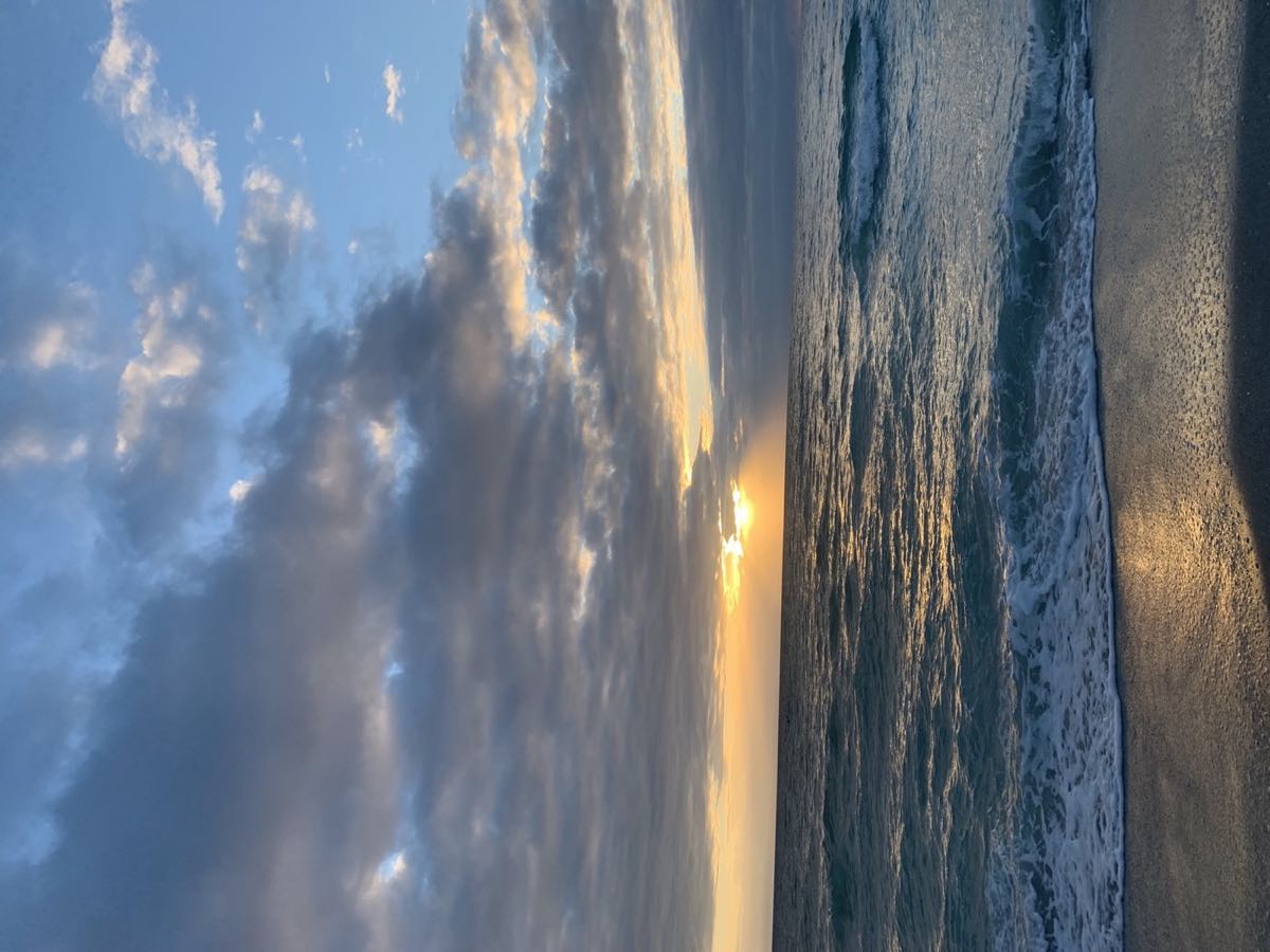 Waves washing onto the beach at Manasota Key